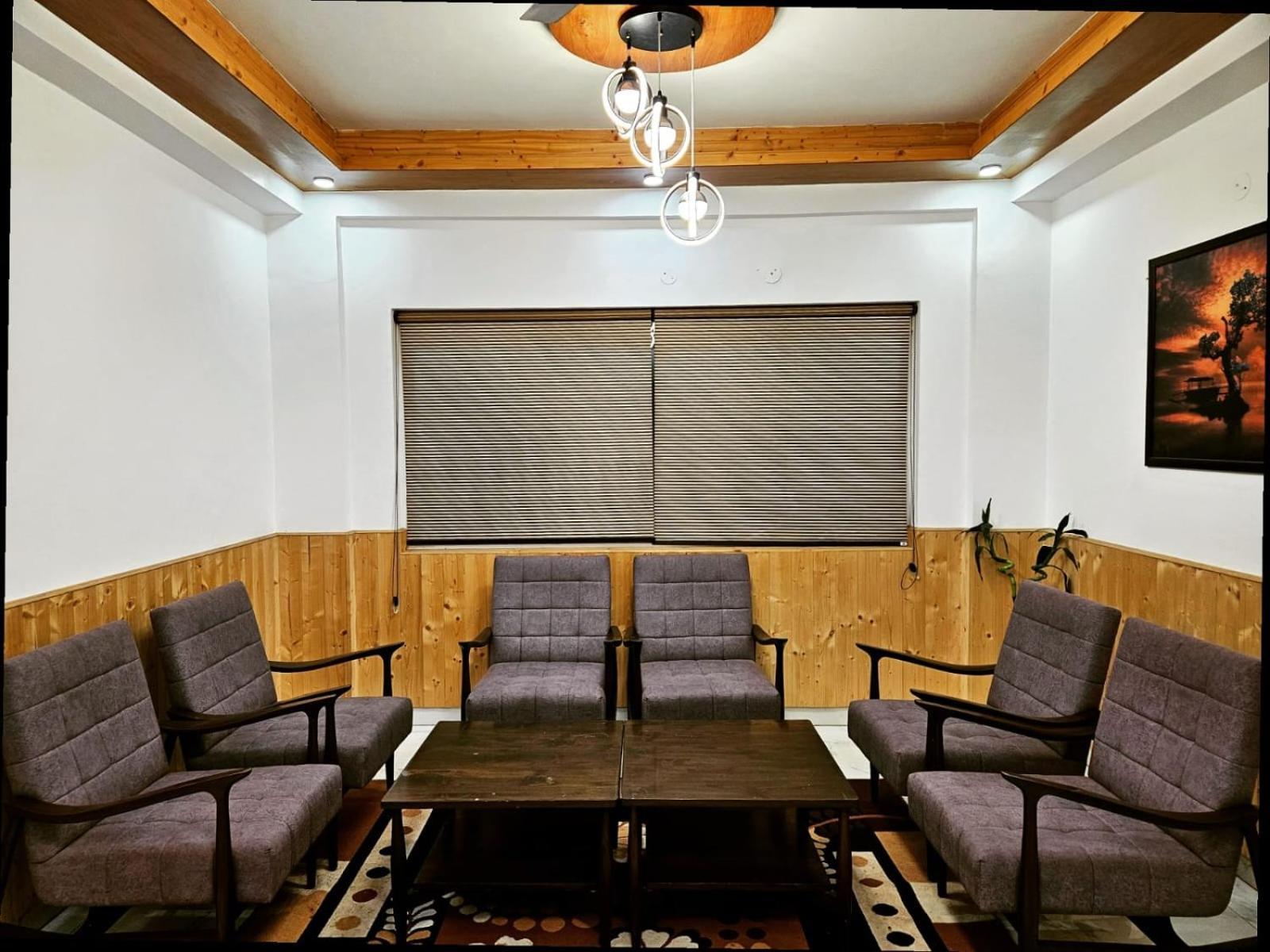 Weekend Vibes Bed and Breakfast Kasauli Exterior foto